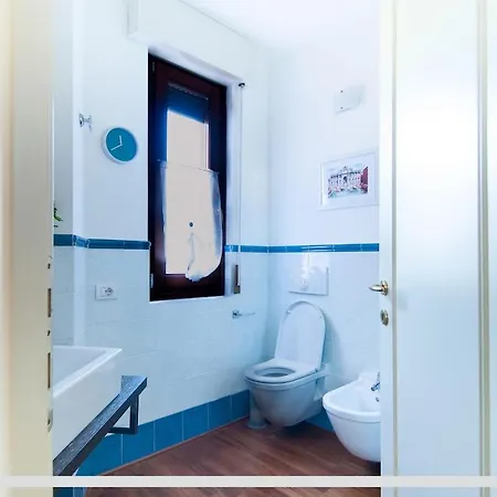Apartment Domus Liuto *